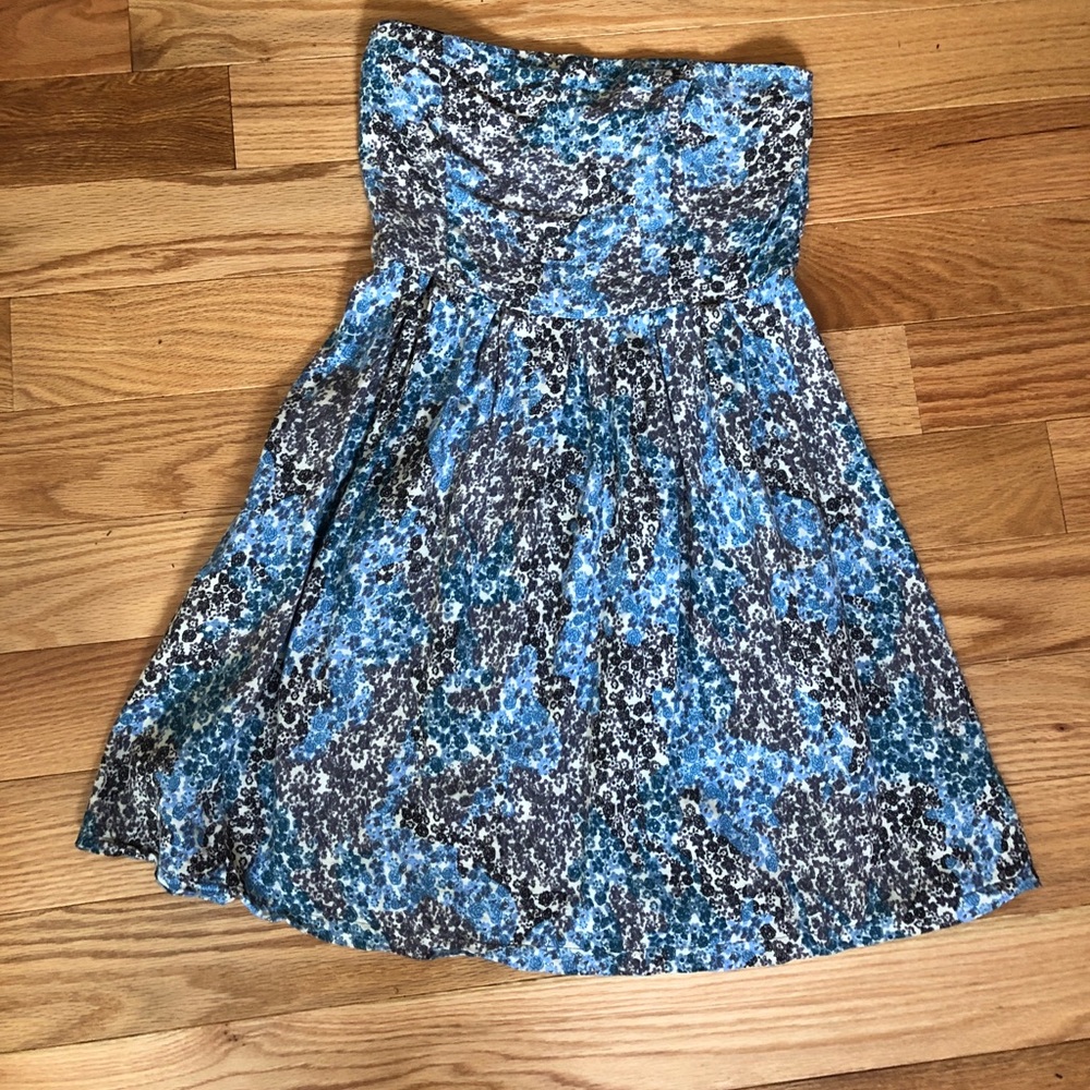 Forever 21 Strapless floral dress